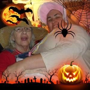 Meet your Posher, Debbie